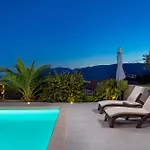 Srok Luxury By The Pool Kastav