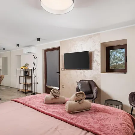 Apartman Srok Luxury By The Pool Kastav