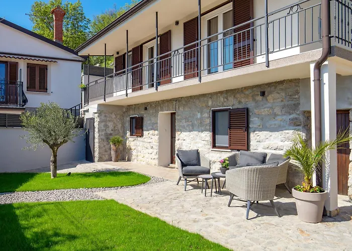 Srok Luxury By The Pool Appartement *