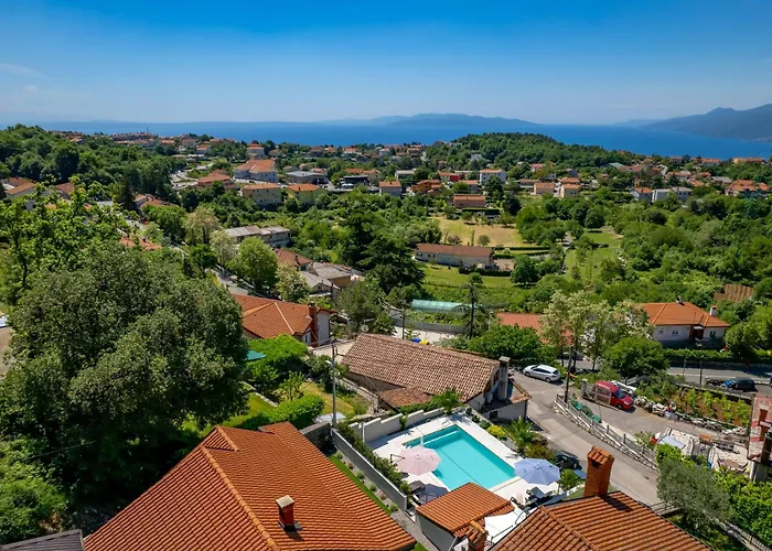 Srok Luxury By The Pool Appartement Kastav