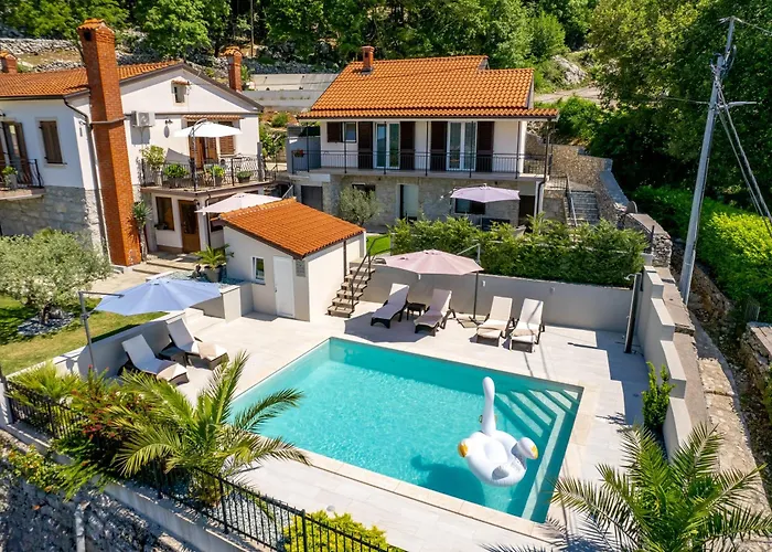 Appartement Srok Luxury By The Pool *