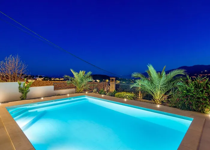 Srok Luxury By The Pool Appartement Kastav