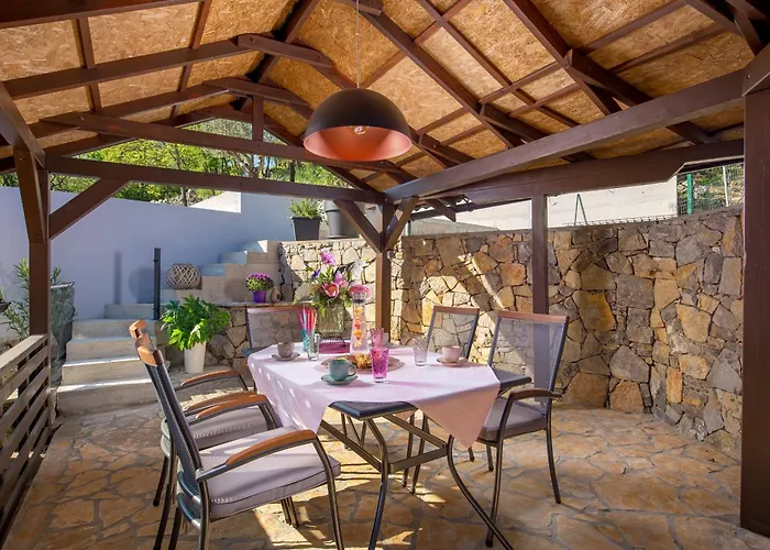 Srok Luxury By The Pool Appartement Kastav