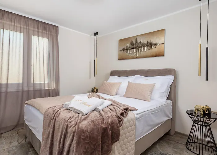 Appartement Srok Luxury By The Pool Kastav