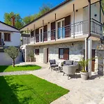 Appartement Srok Luxury By The Pool Kastav