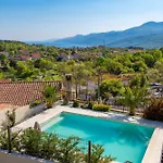 Srok Luxury By The Pool